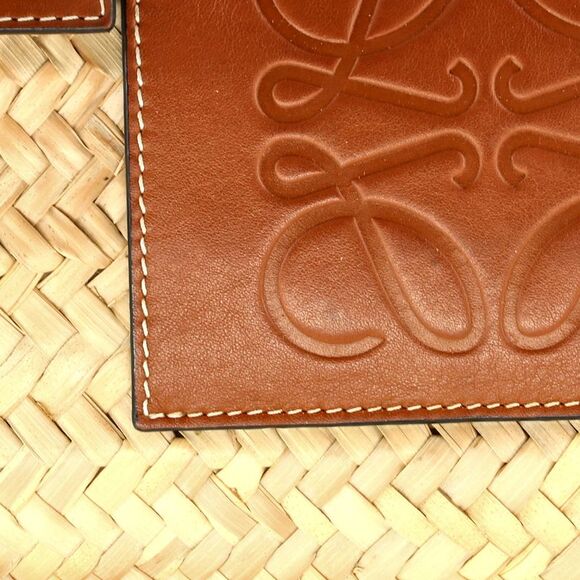 Loewe Basket Tote Raffia Medium Neutral - Picture 6 of 9